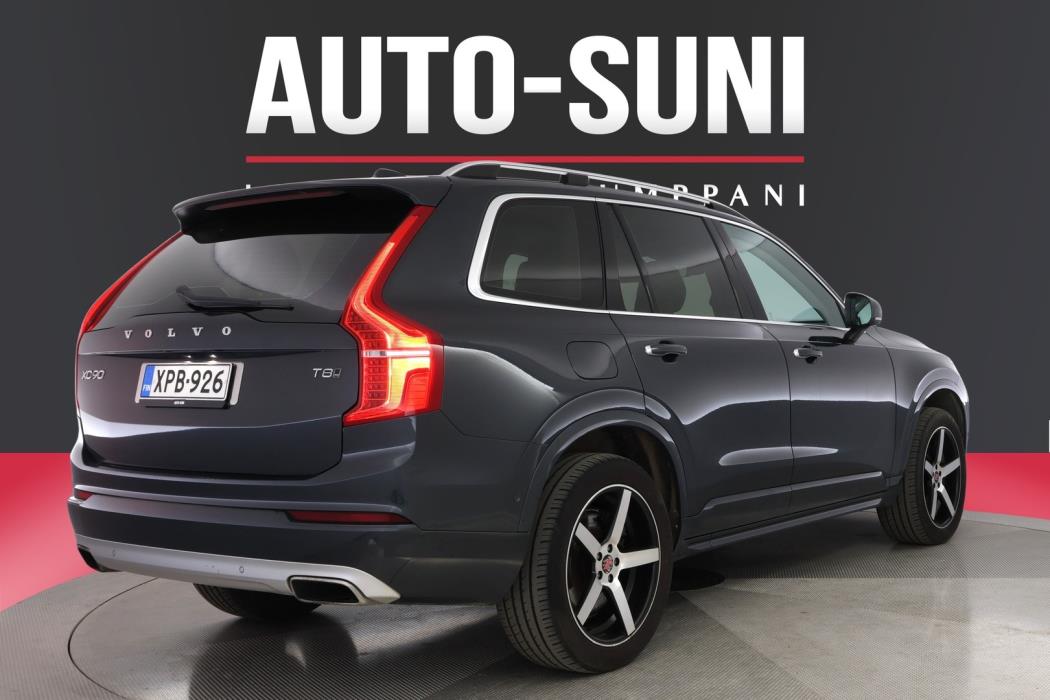 VOLVO XC90 2016