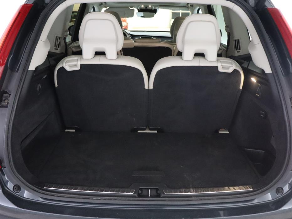 VOLVO XC90 2016