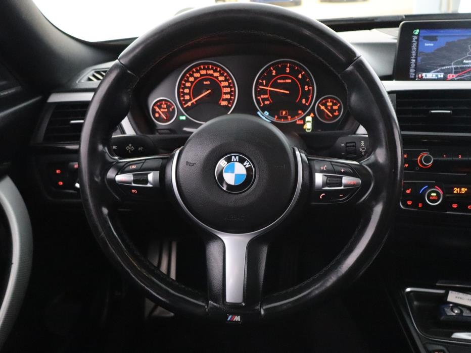 BMW 330 Gran Turismo 2014