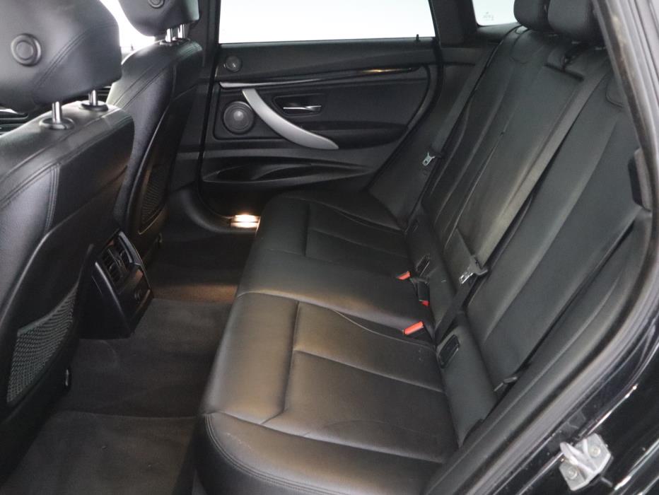 BMW 330 Gran Turismo 2014