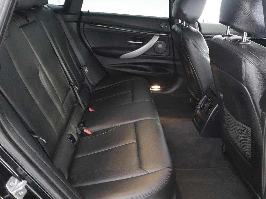 BMW 330 Gran Turismo 2014