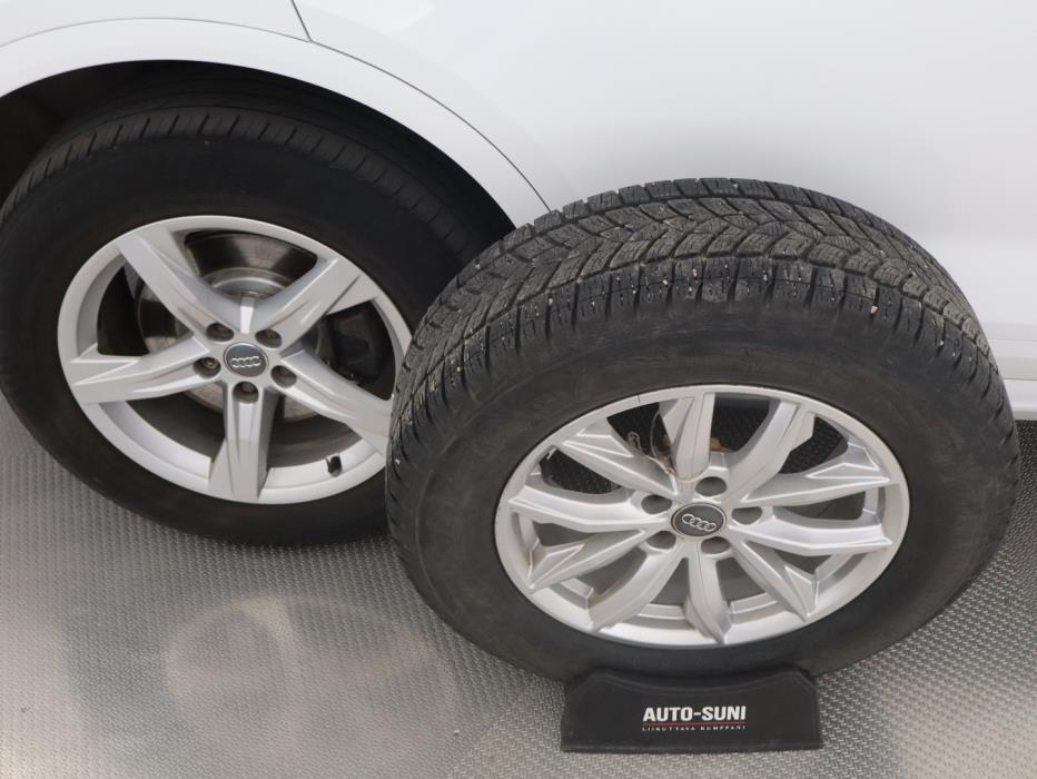 AUDI Q5 2018