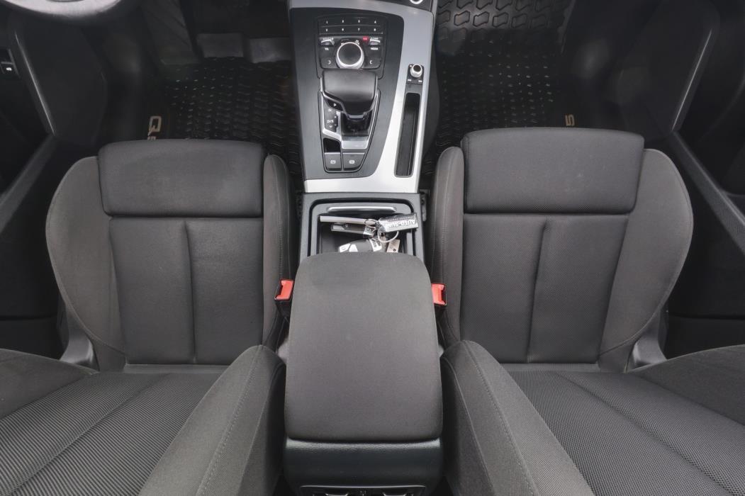 AUDI Q5 2018