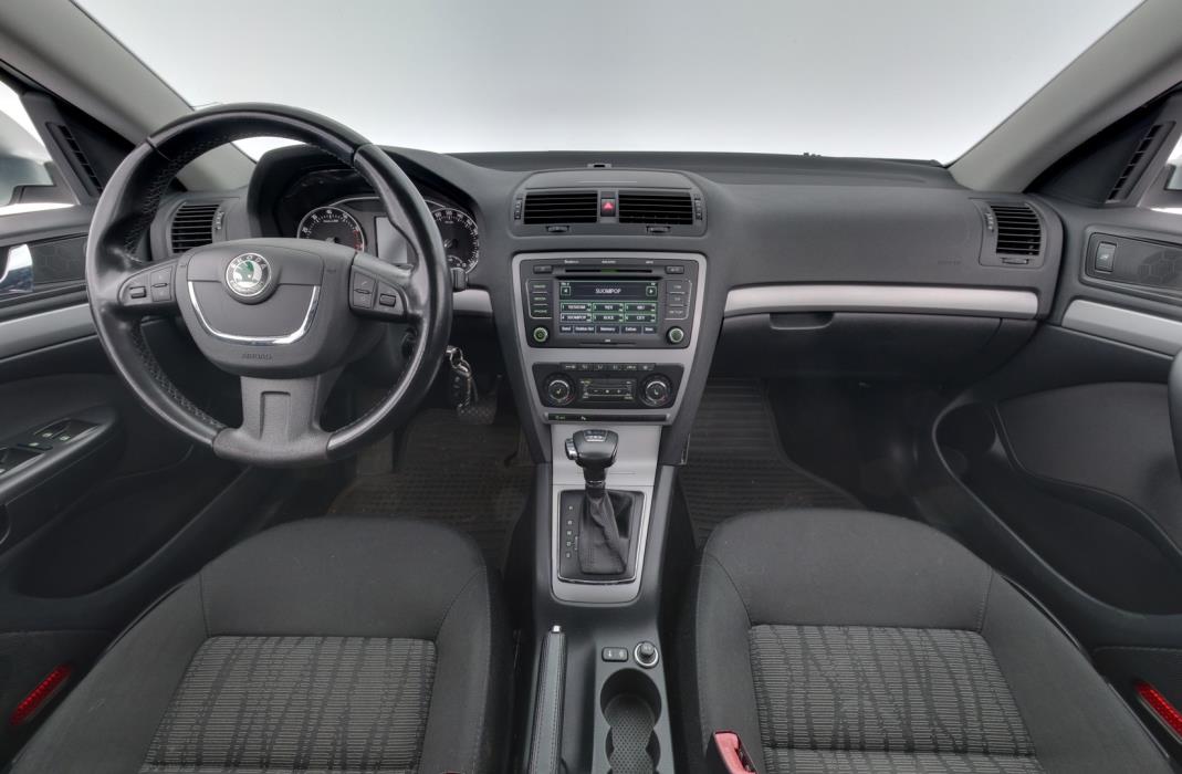 SKODA Octavia 2010