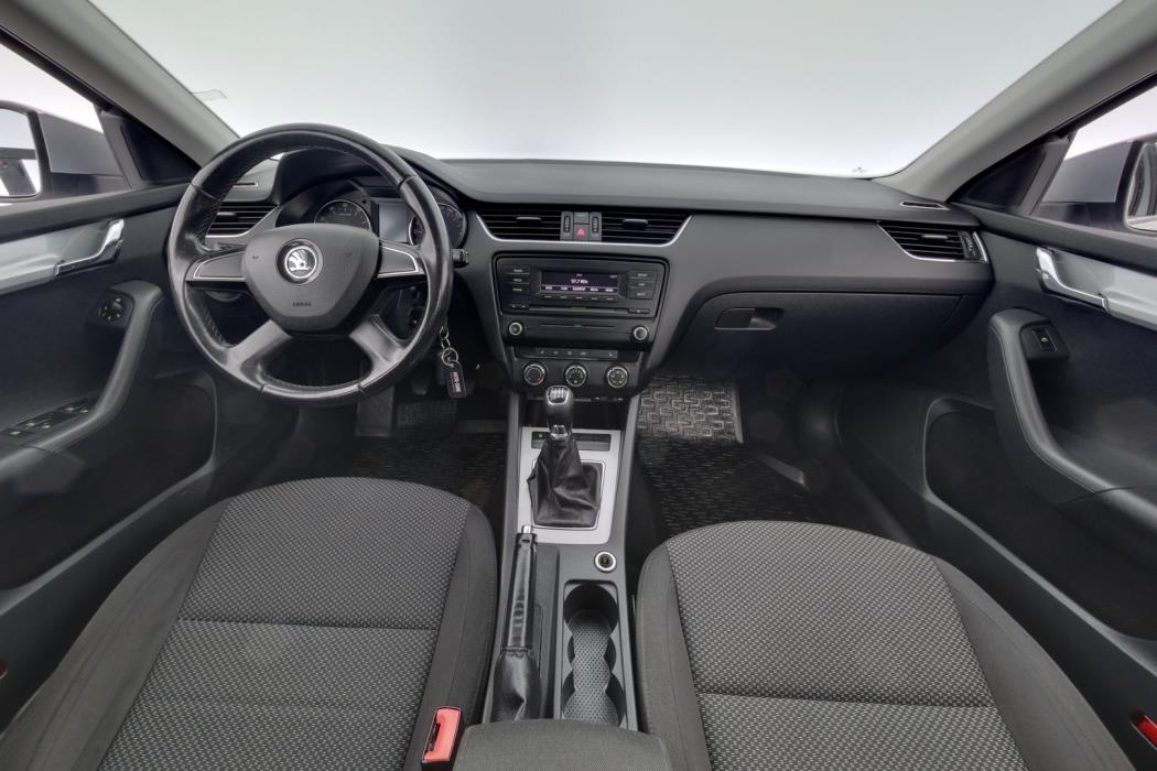 SKODA Octavia 2013