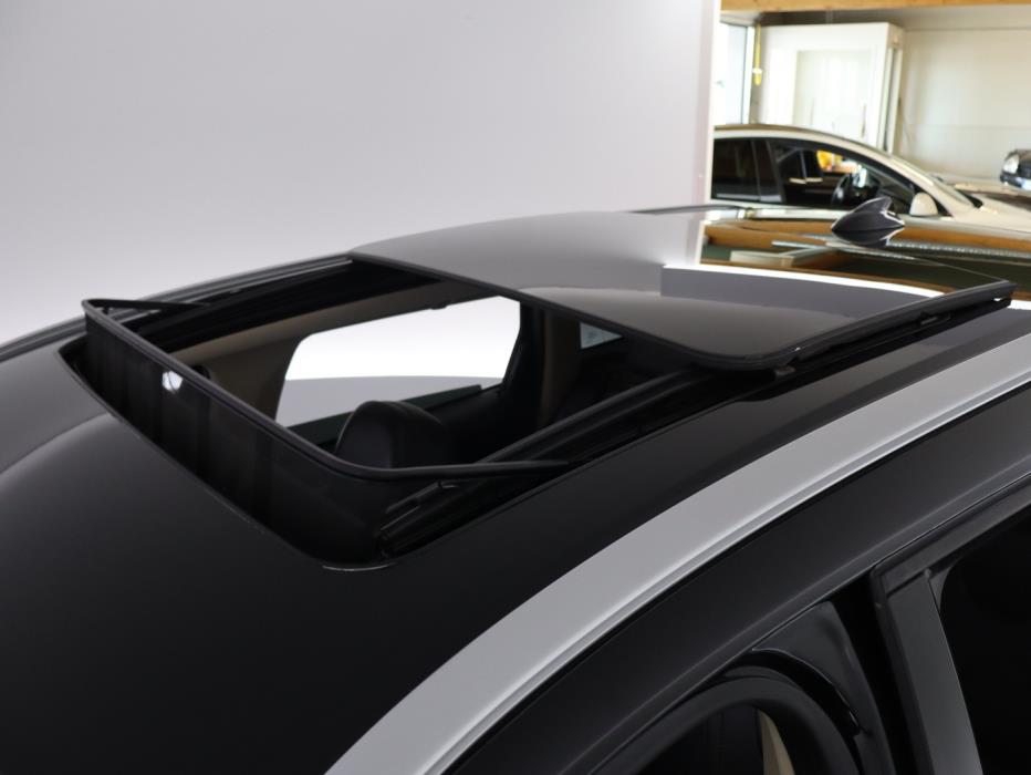 VOLVO XC60 2011