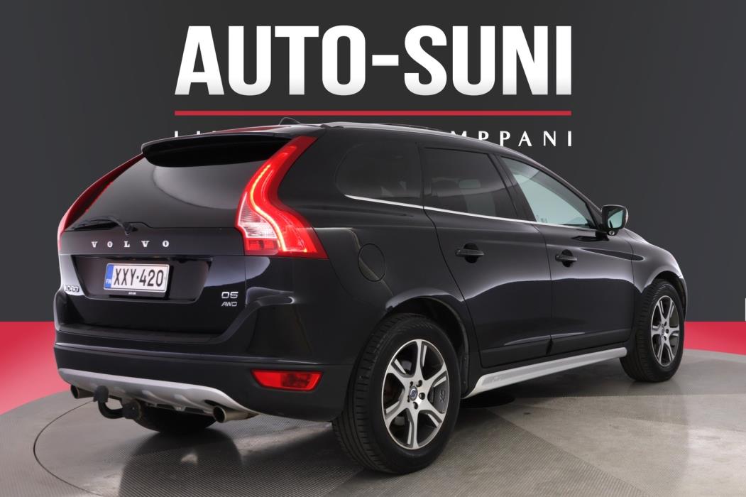 VOLVO XC60 2011