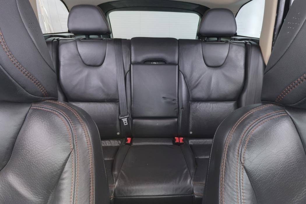VOLVO XC60 2011