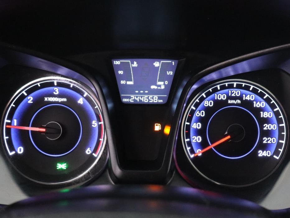 HYUNDAI ix20 2011