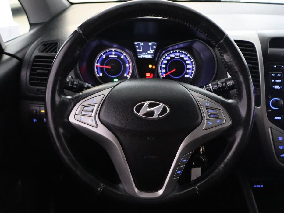 HYUNDAI ix20 2011