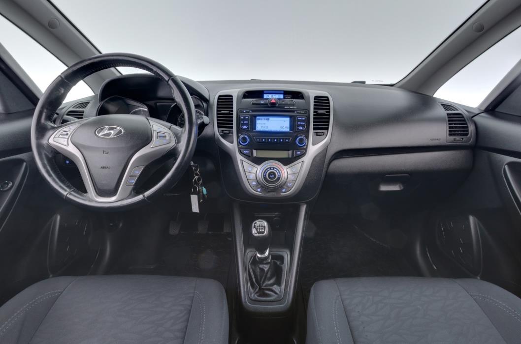 HYUNDAI ix20 2011