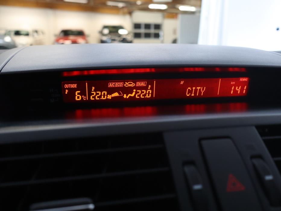 MAZDA Mazda6 2012