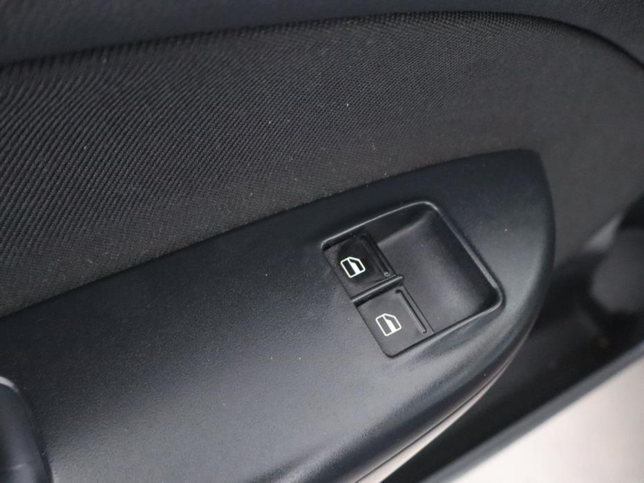 SKODA Octavia 2011