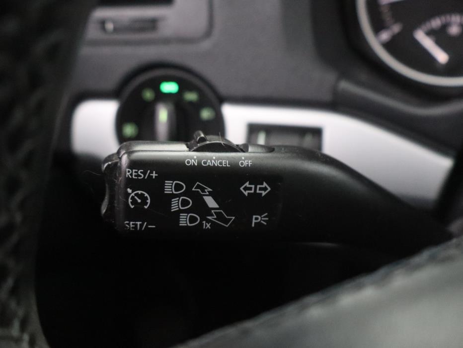 SKODA Octavia 2011