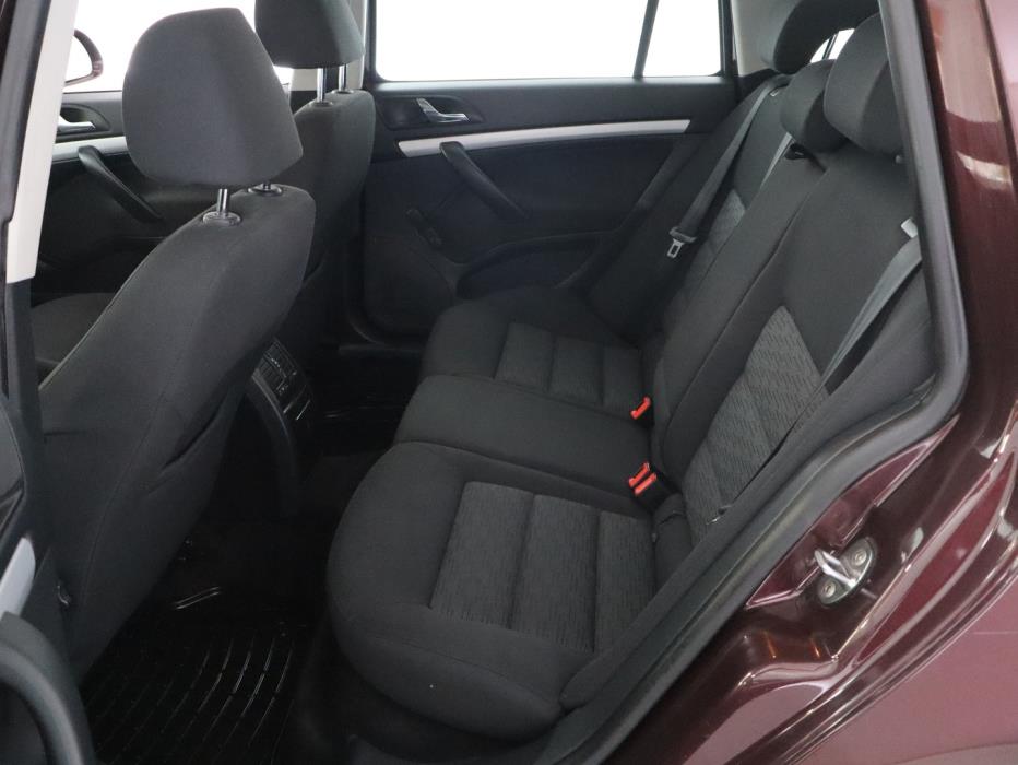 SKODA Octavia 2011
