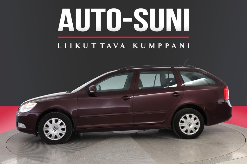 SKODA Octavia 2011