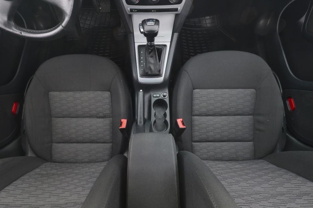 SKODA Octavia 2011