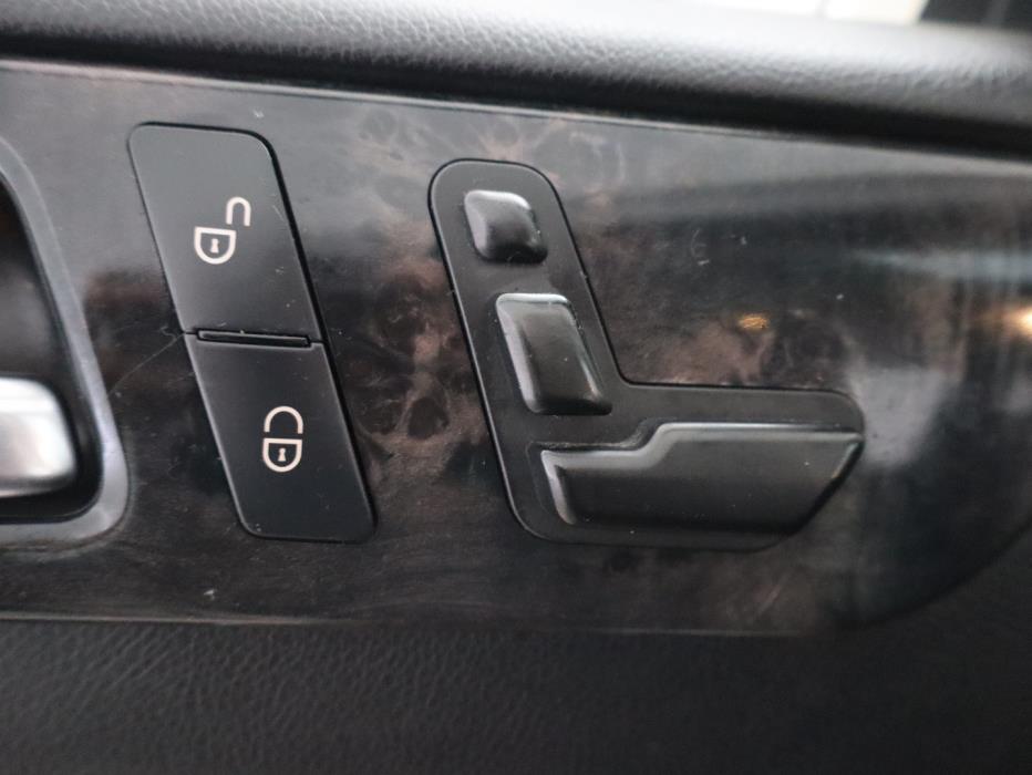 MERCEDES-BENZ ML 2012