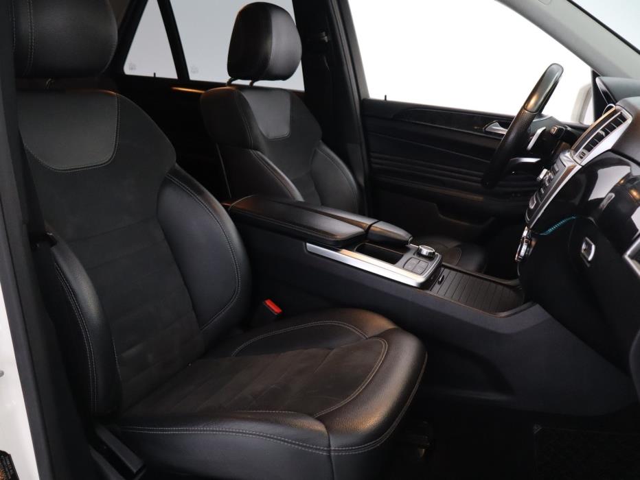 MERCEDES-BENZ ML 2012