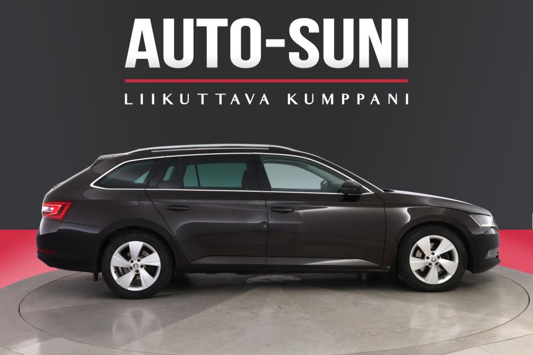 SKODA Superb 2017