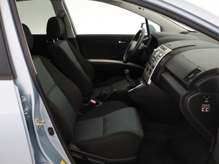 TOYOTA Corolla Verso 2005