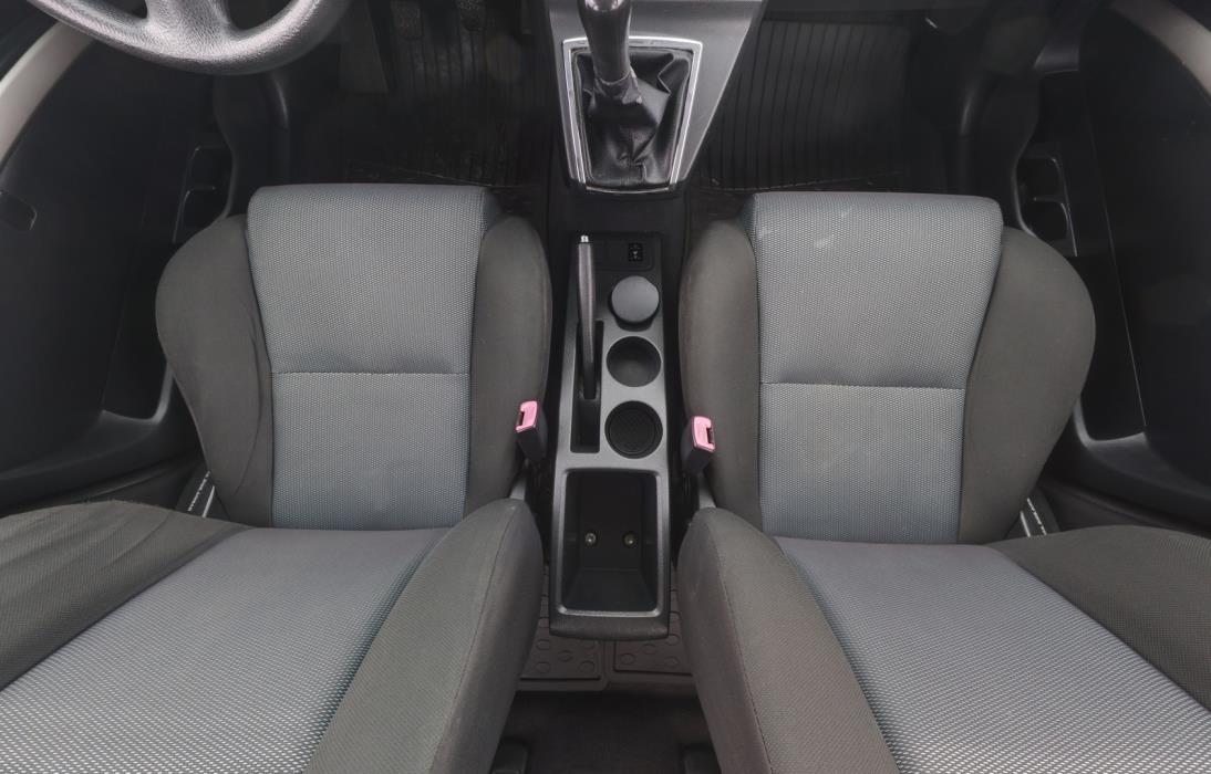 TOYOTA Corolla Verso 2005