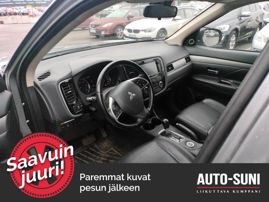 MITSUBISHI Outlander 2013
