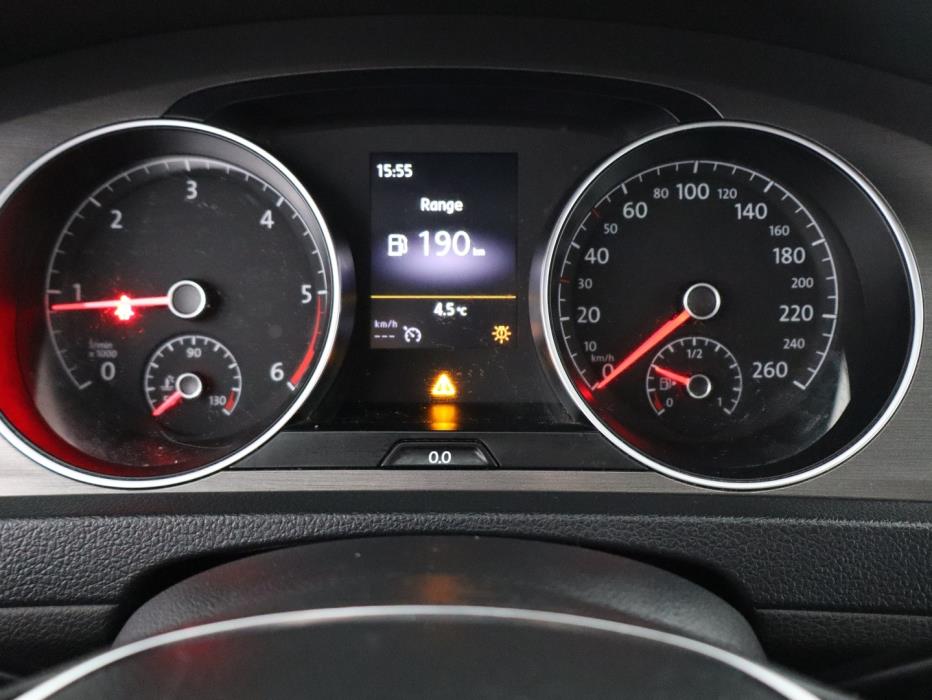 VOLKSWAGEN Golf 2013