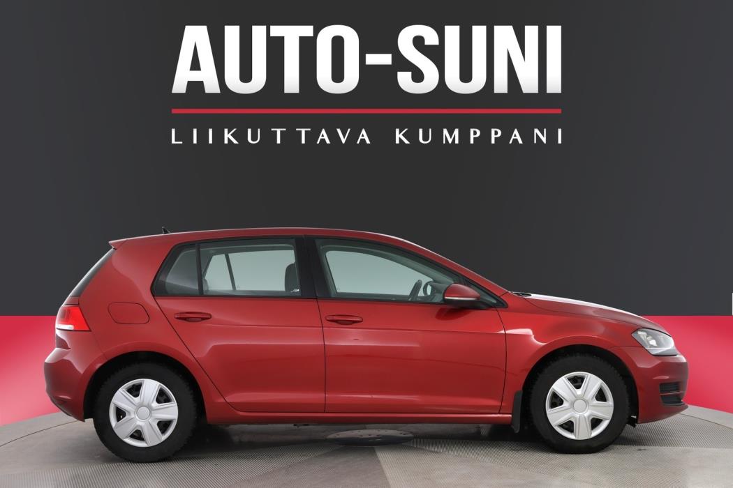 VOLKSWAGEN Golf 2013