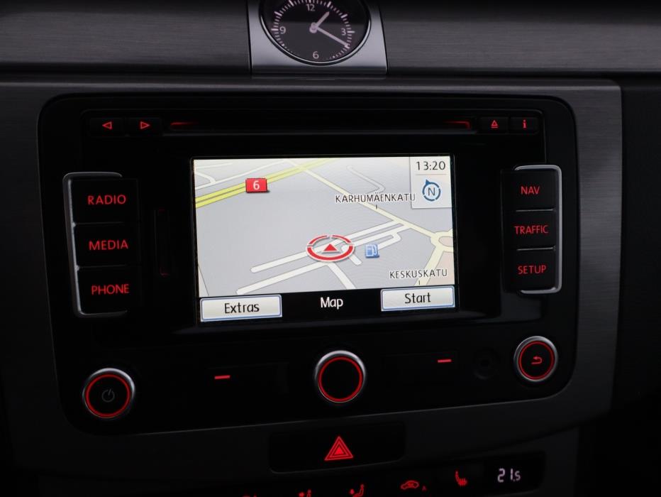 VOLKSWAGEN Passat 2014