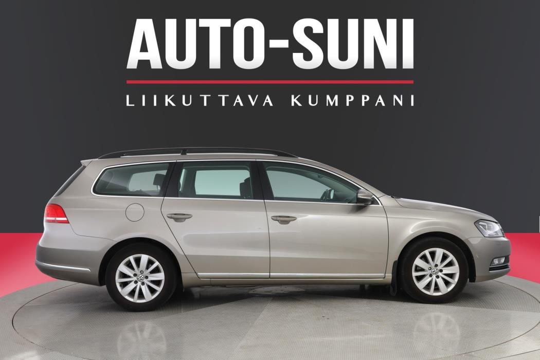 VOLKSWAGEN Passat 2014