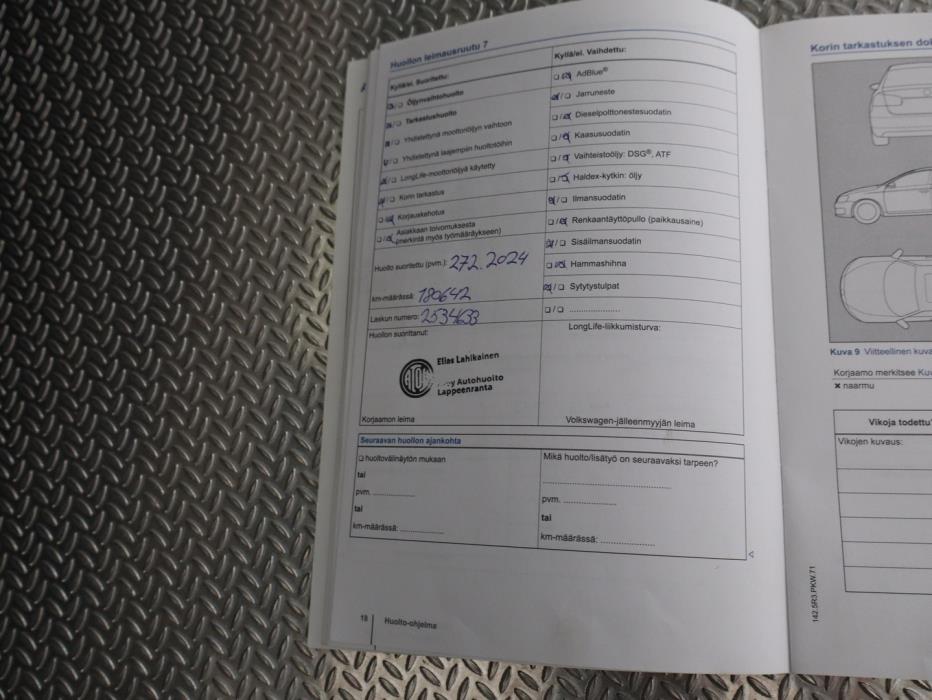 VOLKSWAGEN Passat 2014