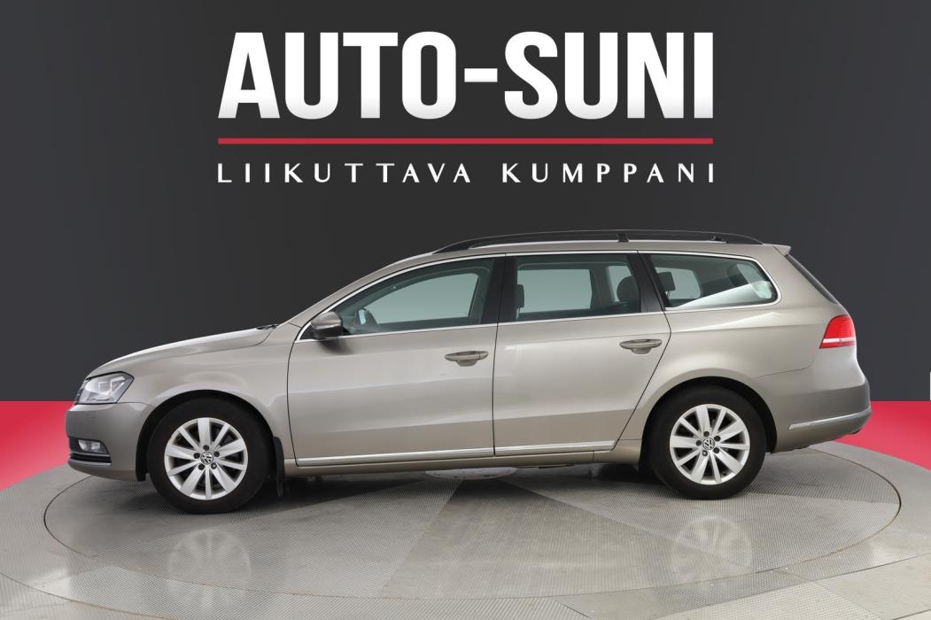 VOLKSWAGEN Passat 2014