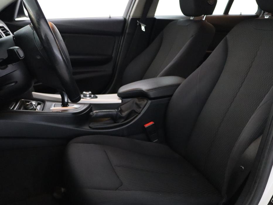 BMW 320 2013