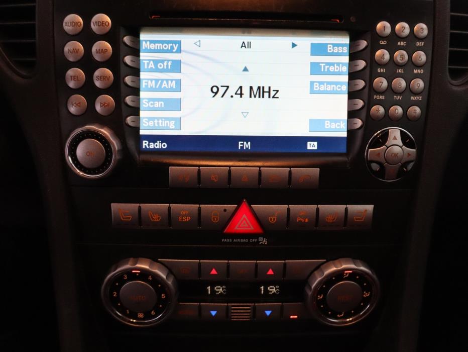 MERCEDES-BENZ SLK 2005