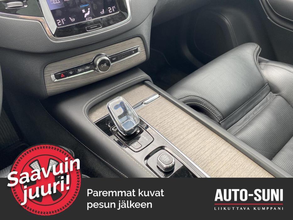 VOLVO XC90 2022