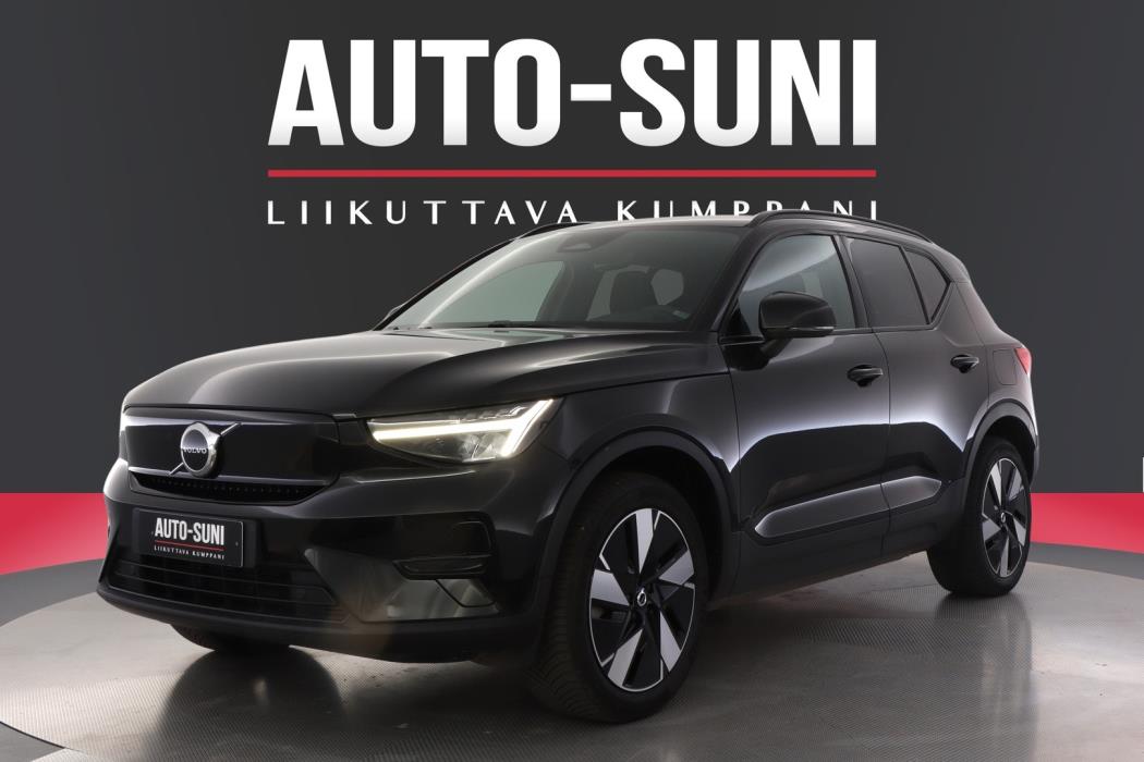 VOLVO XC40 2024