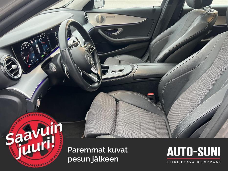 MERCEDES-BENZ E 2022