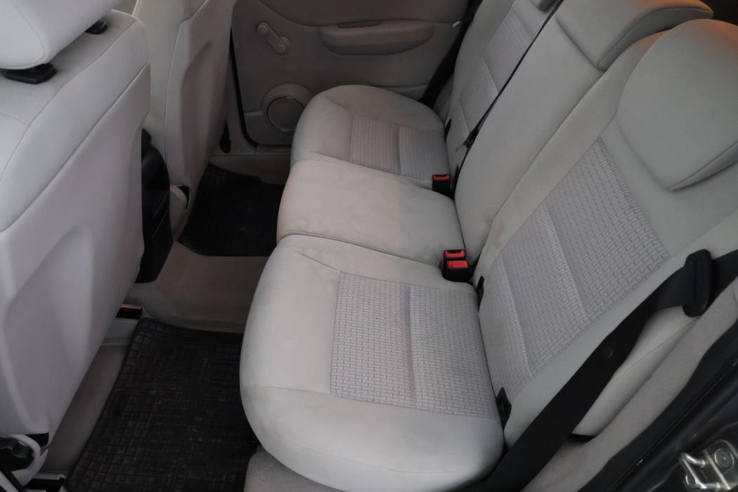 MERCEDES-BENZ B 2009