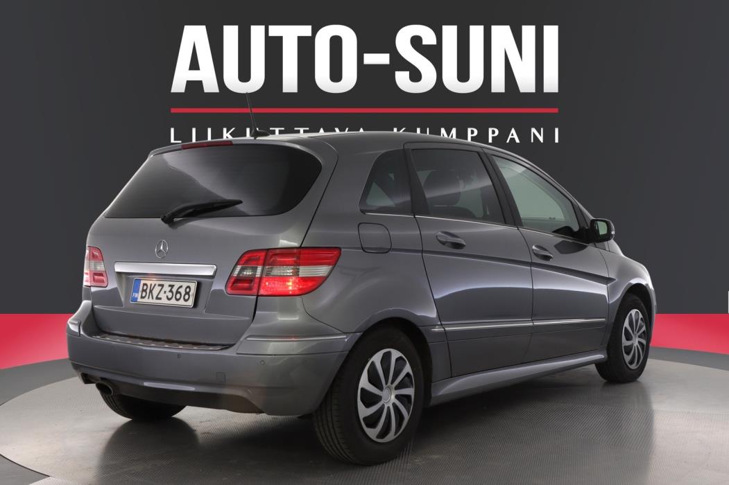 MERCEDES-BENZ B 2009