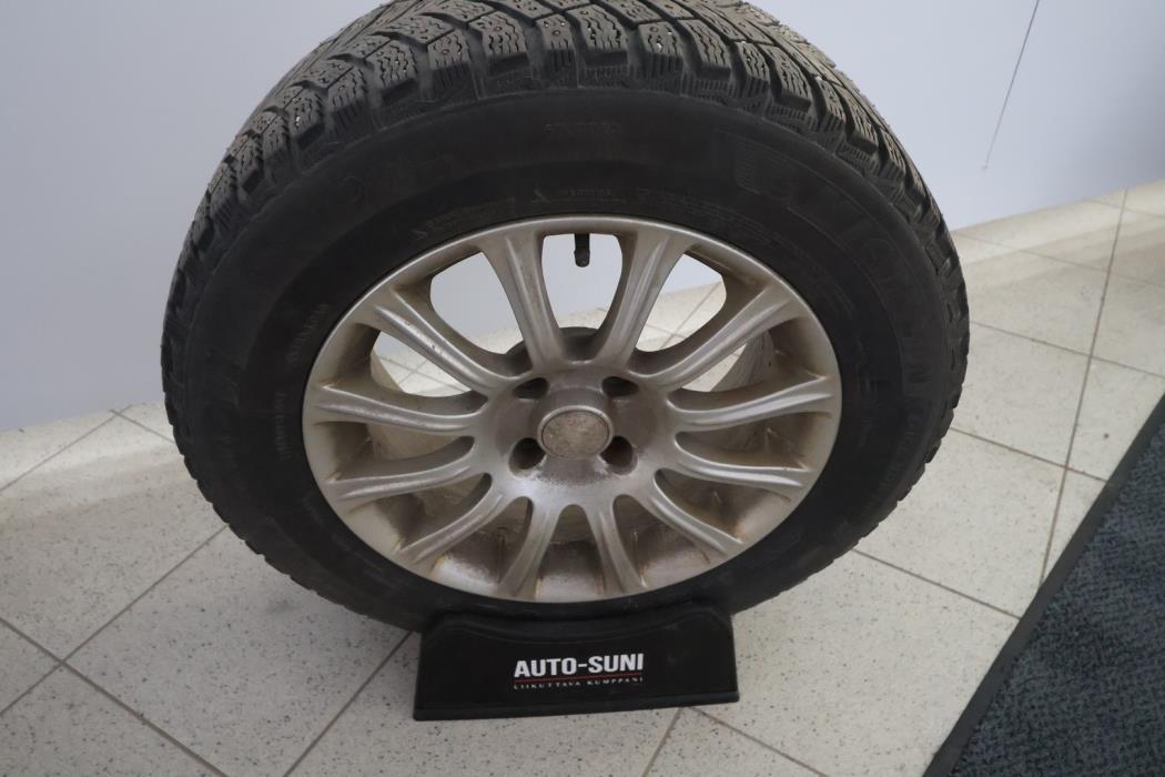 PEUGEOT 3008 2011