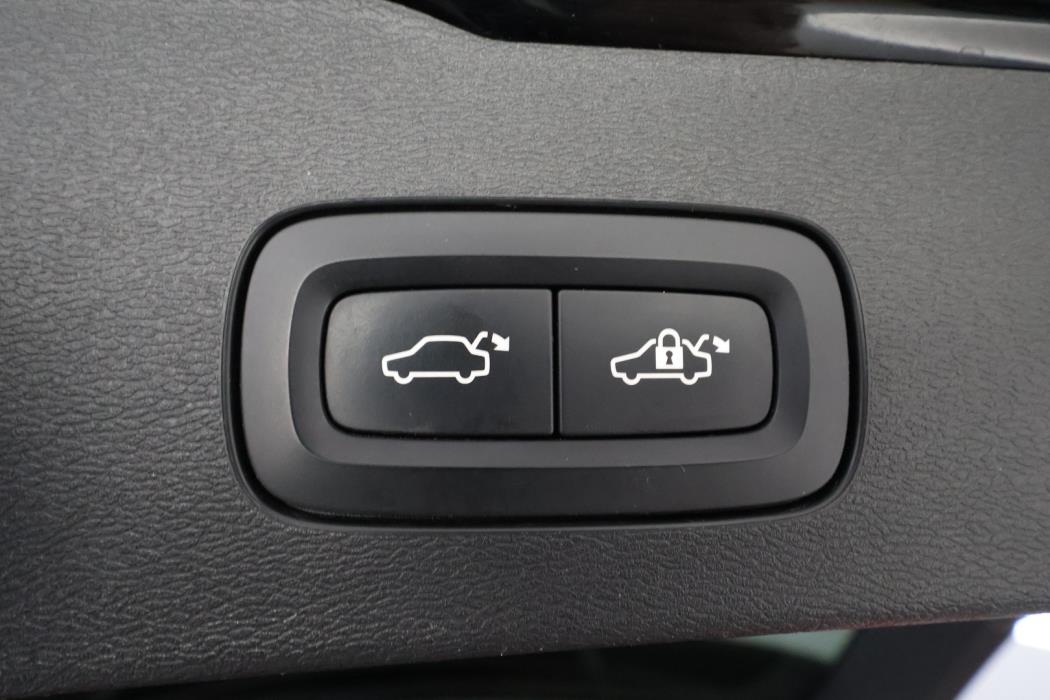 VOLVO V60 2019