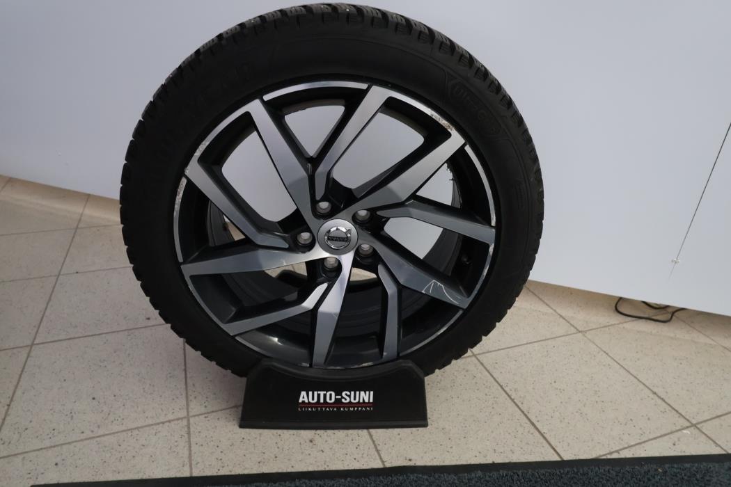VOLVO V60 2019