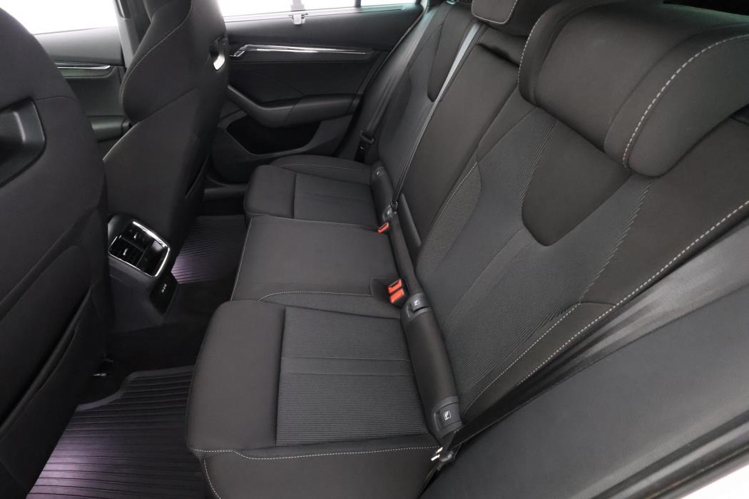 SKODA Octavia 2023