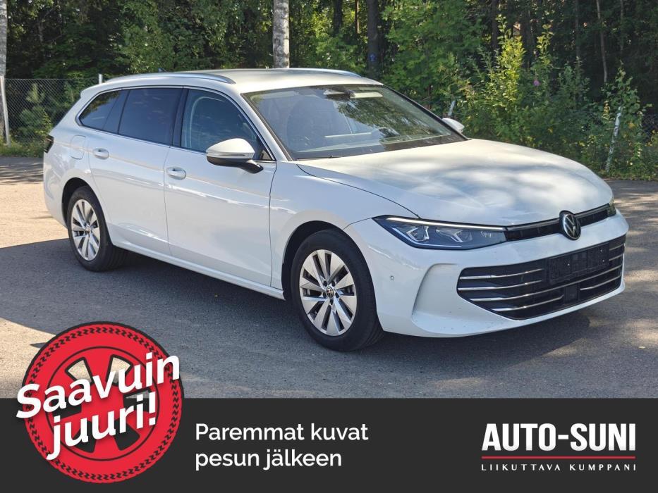 VOLKSWAGEN Passat 2025