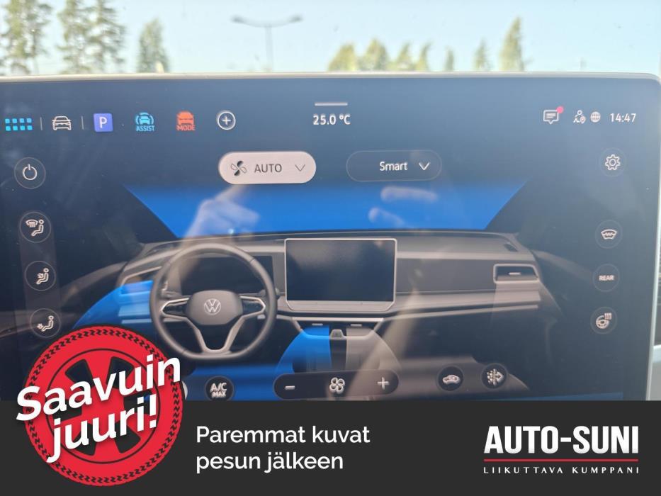 VOLKSWAGEN Passat 2025
