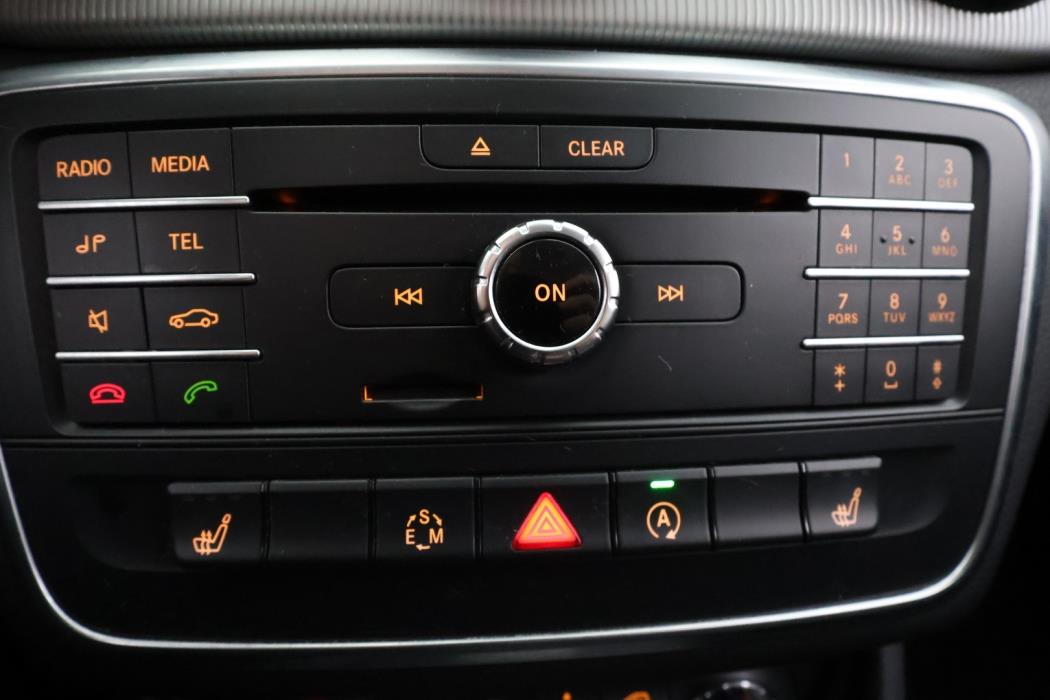 MERCEDES-BENZ CLA 2016