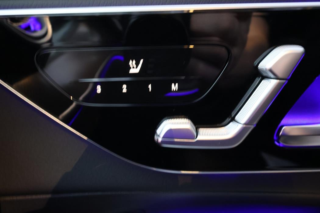 MERCEDES-BENZ GLC 2026