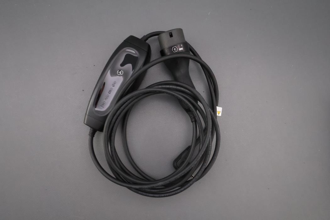 MERCEDES-BENZ GLC 2026