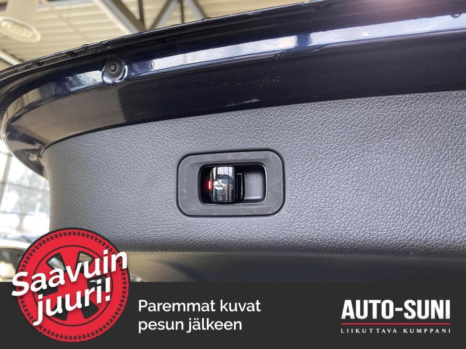 MERCEDES-BENZ GLC 2023